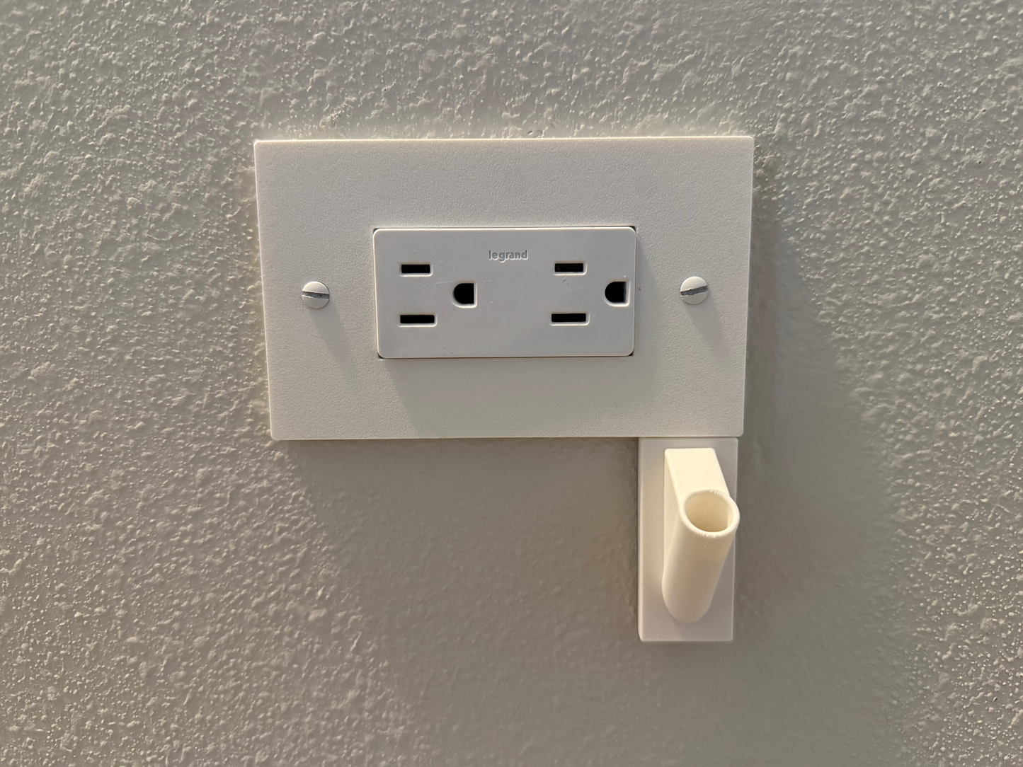 PawPlate - Cat Wand Toy and Holder