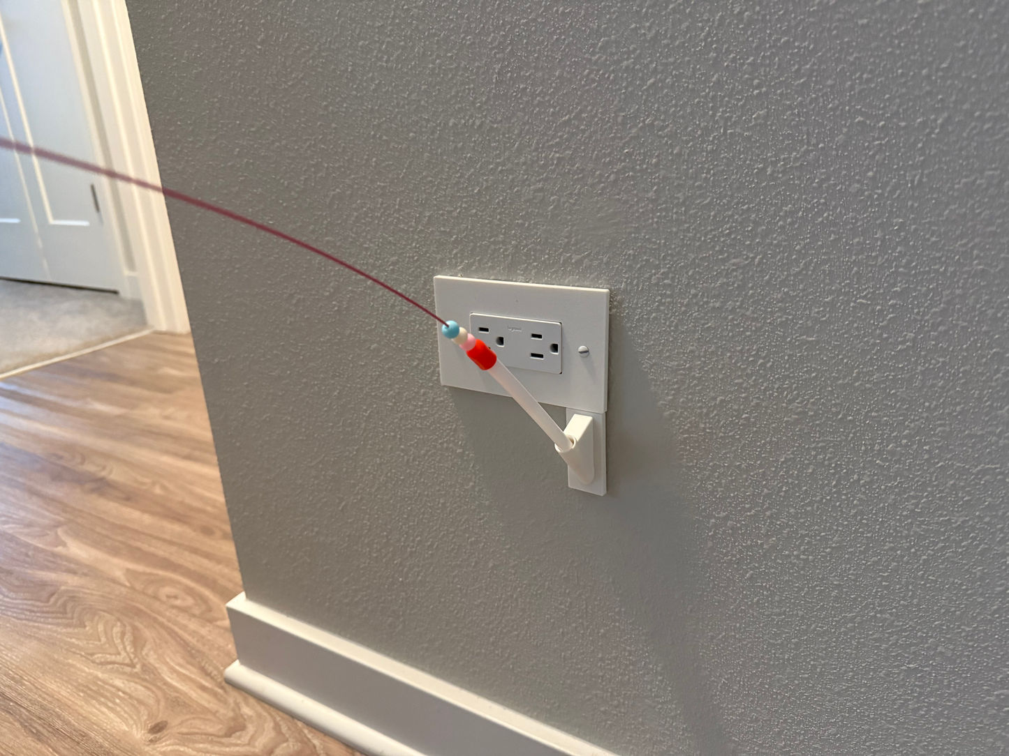 PawPlate - Cat Wand Toy and Holder